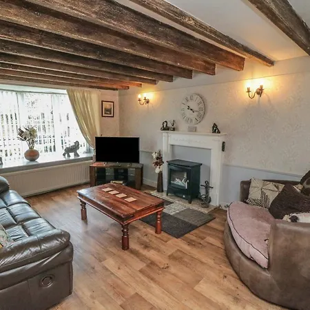 11a High Street *