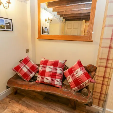 11a High Street 펜션 스카버러